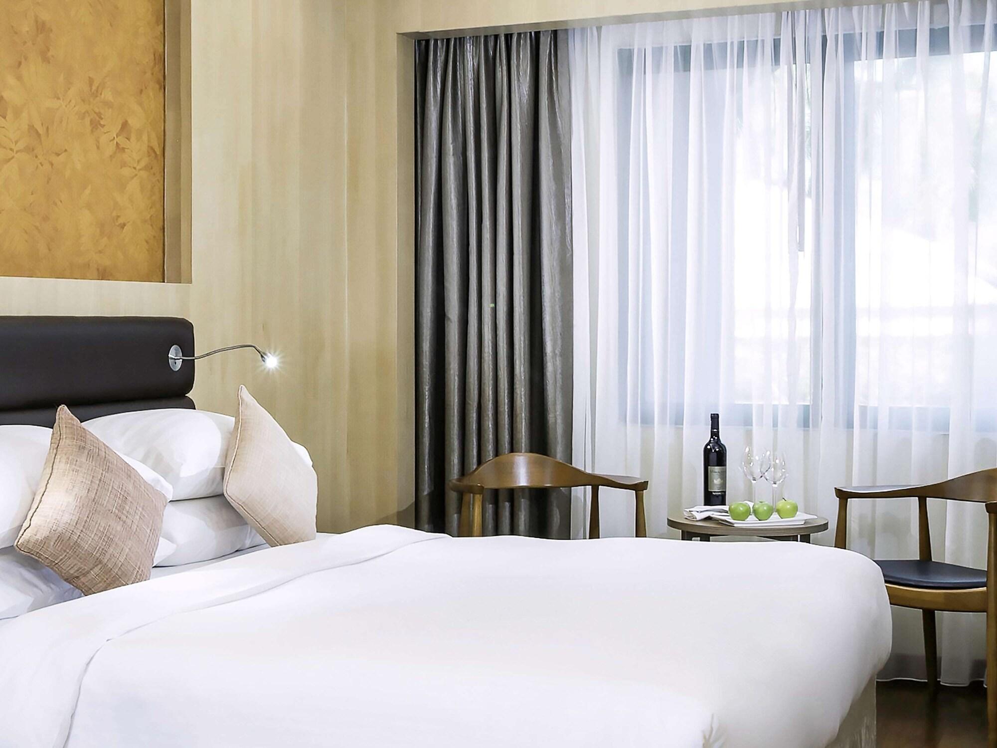 Mercure Yangon Kaba Aye Exteriör bild