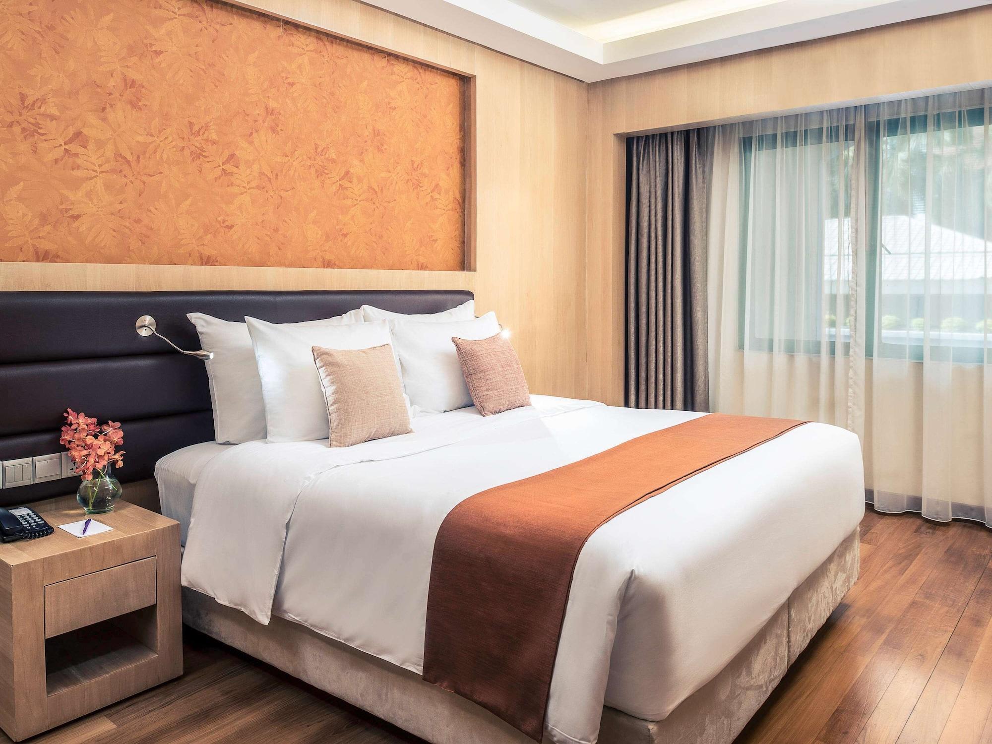 Mercure Yangon Kaba Aye Exteriör bild