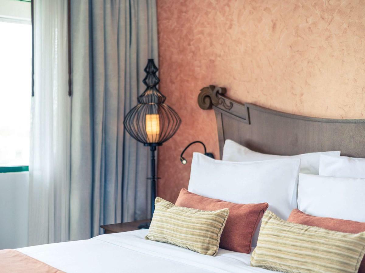 Mercure Yangon Kaba Aye Exteriör bild
