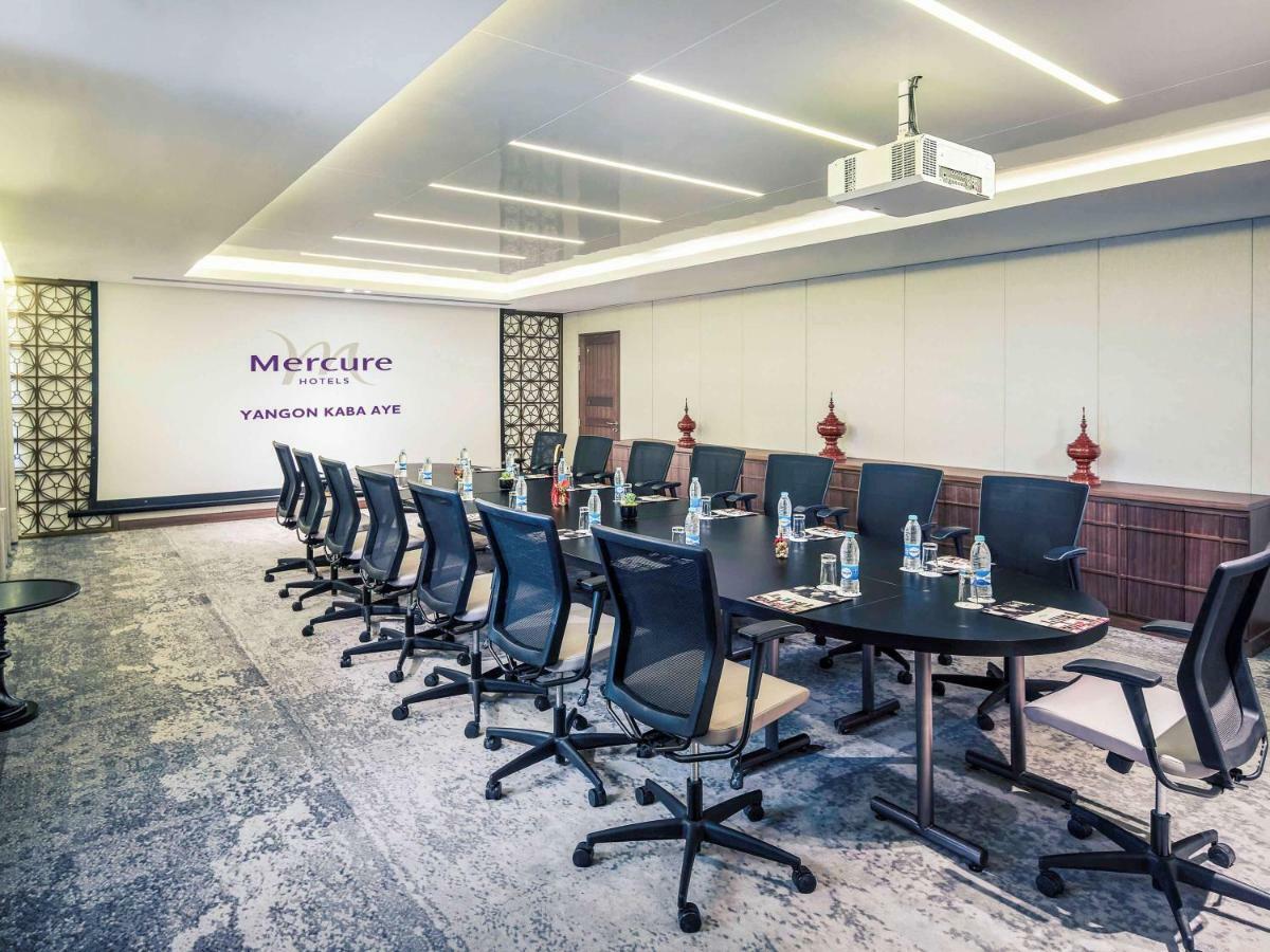 Mercure Yangon Kaba Aye Exteriör bild