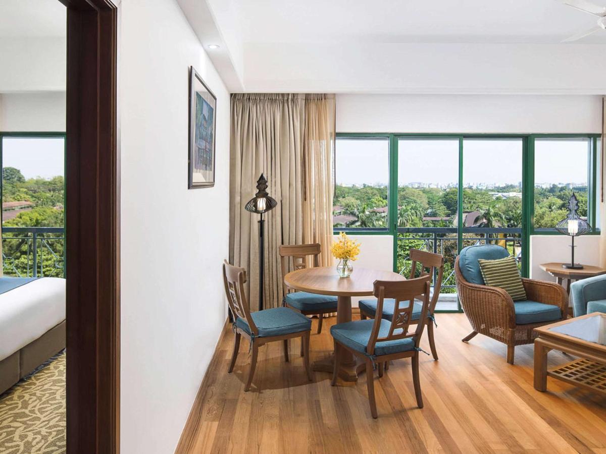 Mercure Yangon Kaba Aye Exteriör bild