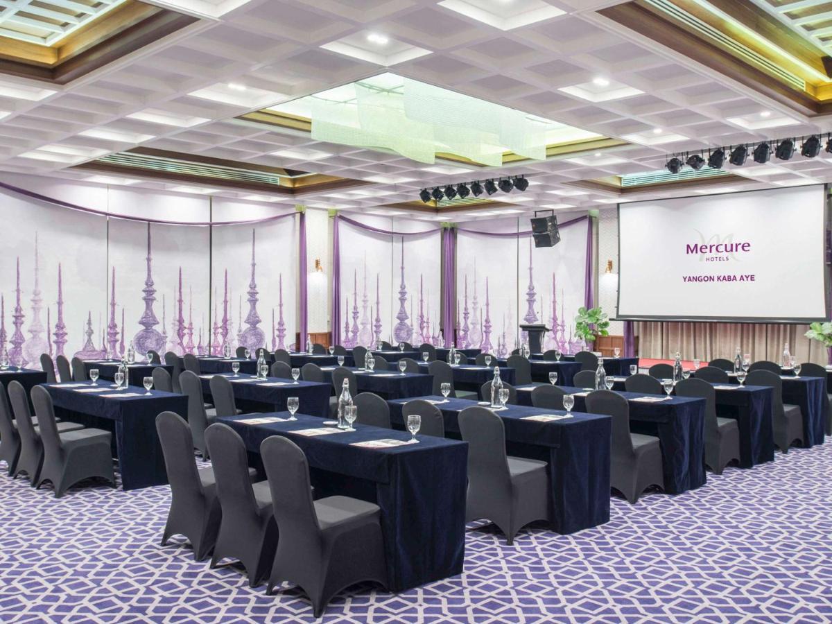 Mercure Yangon Kaba Aye Exteriör bild