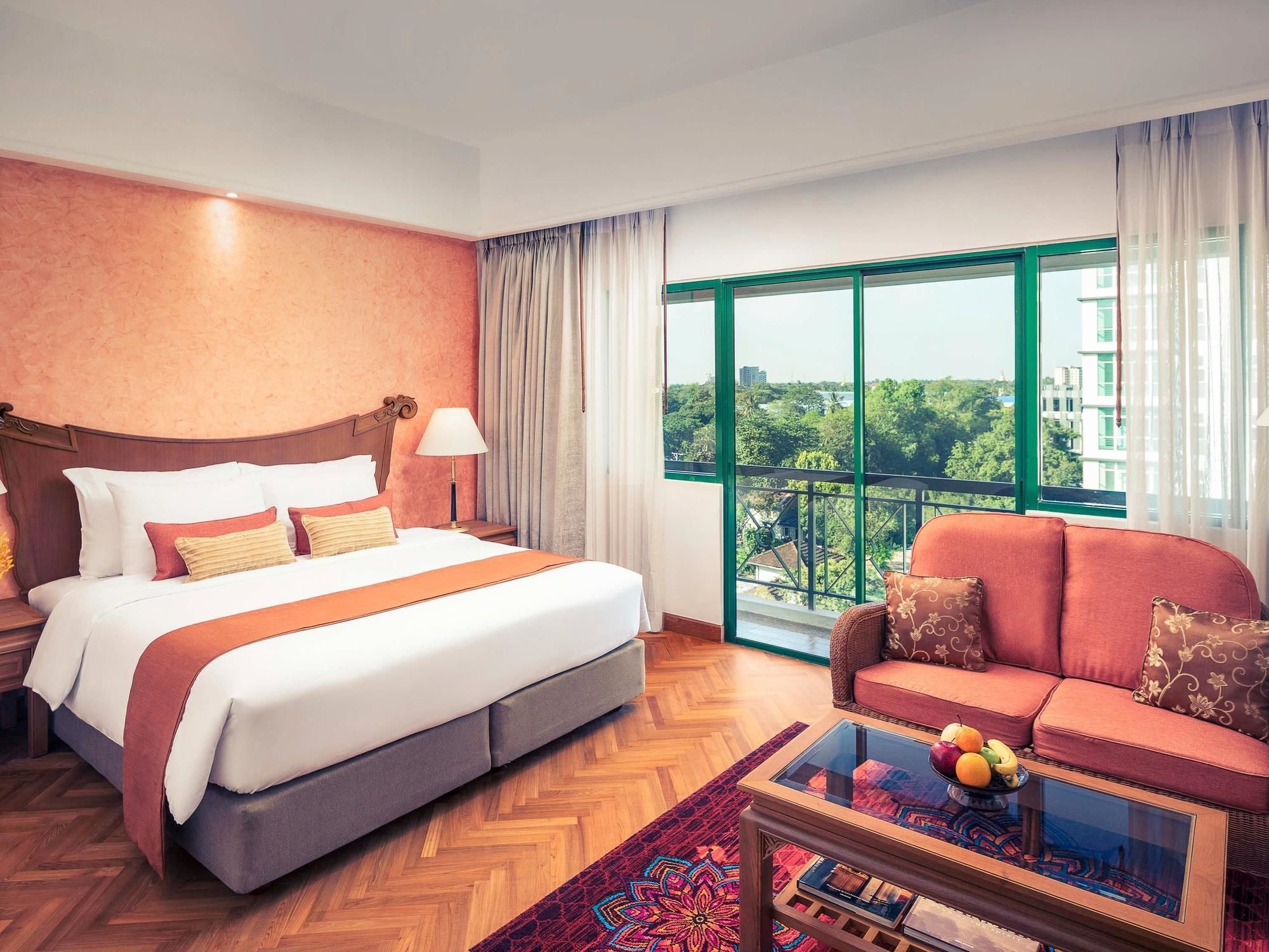 Mercure Yangon Kaba Aye Exteriör bild