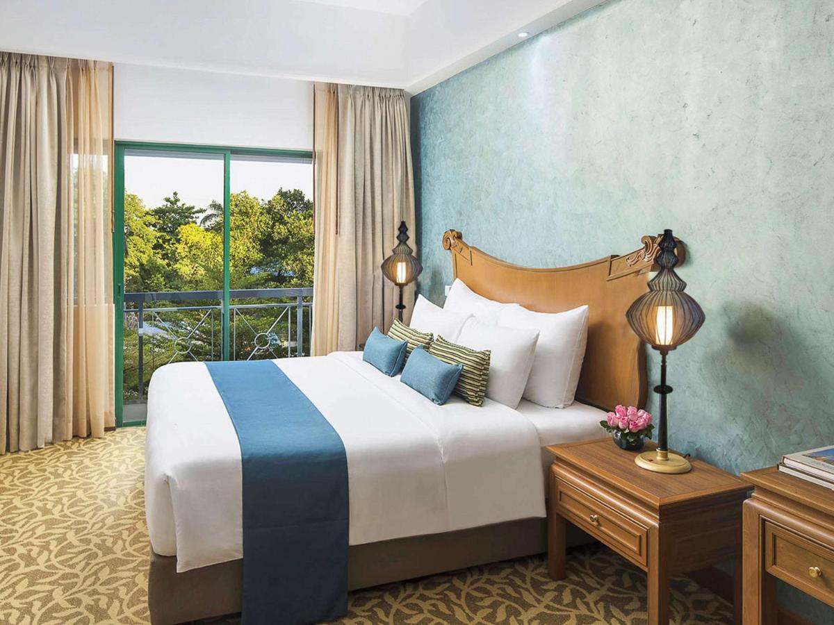 Mercure Yangon Kaba Aye Exteriör bild